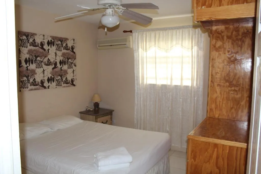Clearwater Apartments Christchurch Barbados